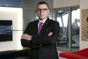 - Şirketin Sabancı Üniversitesi Nanoteknoloji Araştırma ve Uygulama Merkezi ile