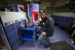 ADANA (AA) – Adana'nın tescilli lezzeti şalgamın ustaları, Anadolu Ajansının