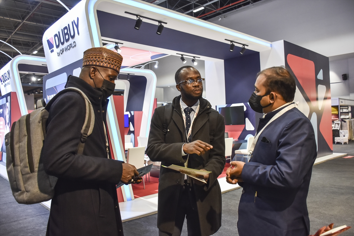 - Yarın sona erecek fuarda, yerli markaların yanında çok sayıda