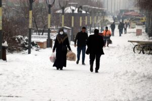 ERZURUM (AA) – Erzurum, Kars, Ağrı ve Ardahan, kar yağışıyla