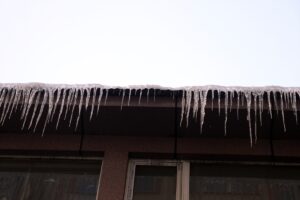 - Bölgede gece en düşük hava sıcaklığı sıfırın altında 18