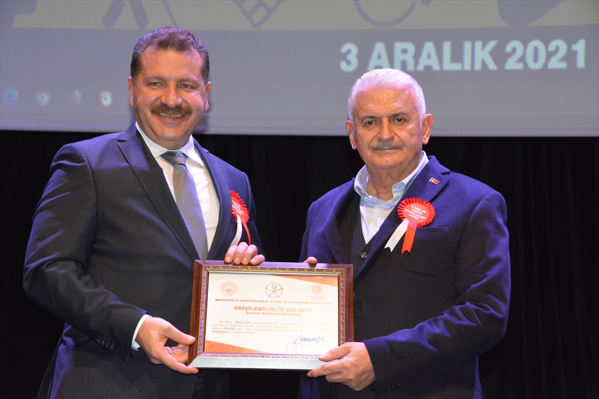 AK Parti Genel Başkanvekili Yıldırım,  Balıkesir'de engelliler programında konuştu: