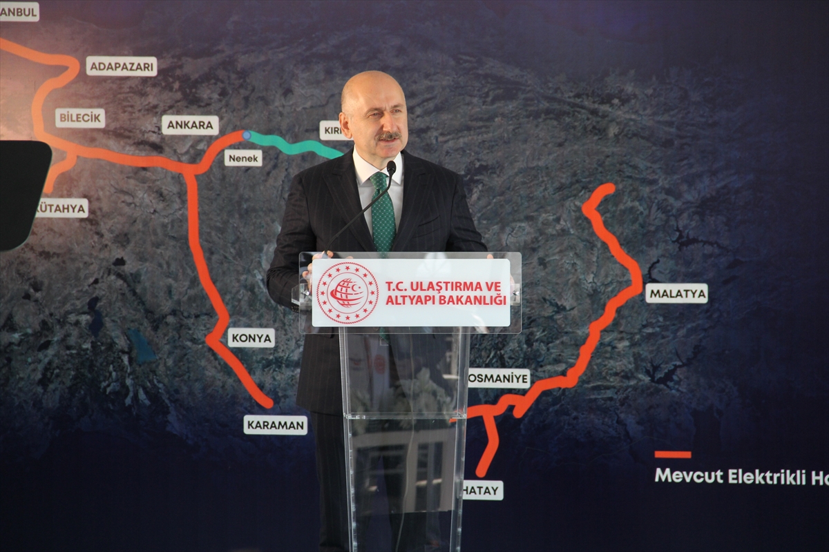 Ankara-Kayseri konvansiyonel demir yolu “elektrikli” olarak işletmeye açıldı