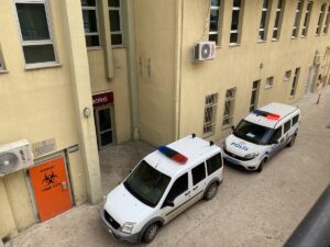 ANKARA (AA) – Ankara'nın Çubuk ilçesinde eşinin kazara av tüfeğiyle