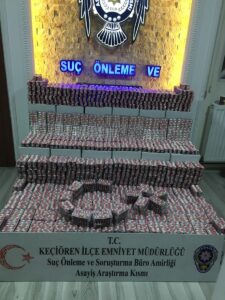 ANKARA (AA) – Başkentte 28 bin uyuşturucu hapın ele geçirildiği