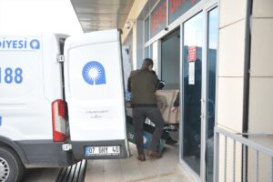 ANTALYA (AA) – Antalya'da 3 aylık bebeğini darbederek öldürdüğü iddiasıyla