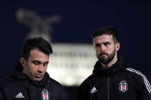 - "İyi bir takımımız olduğunu biliyoruz ve daha iyi yerlerde