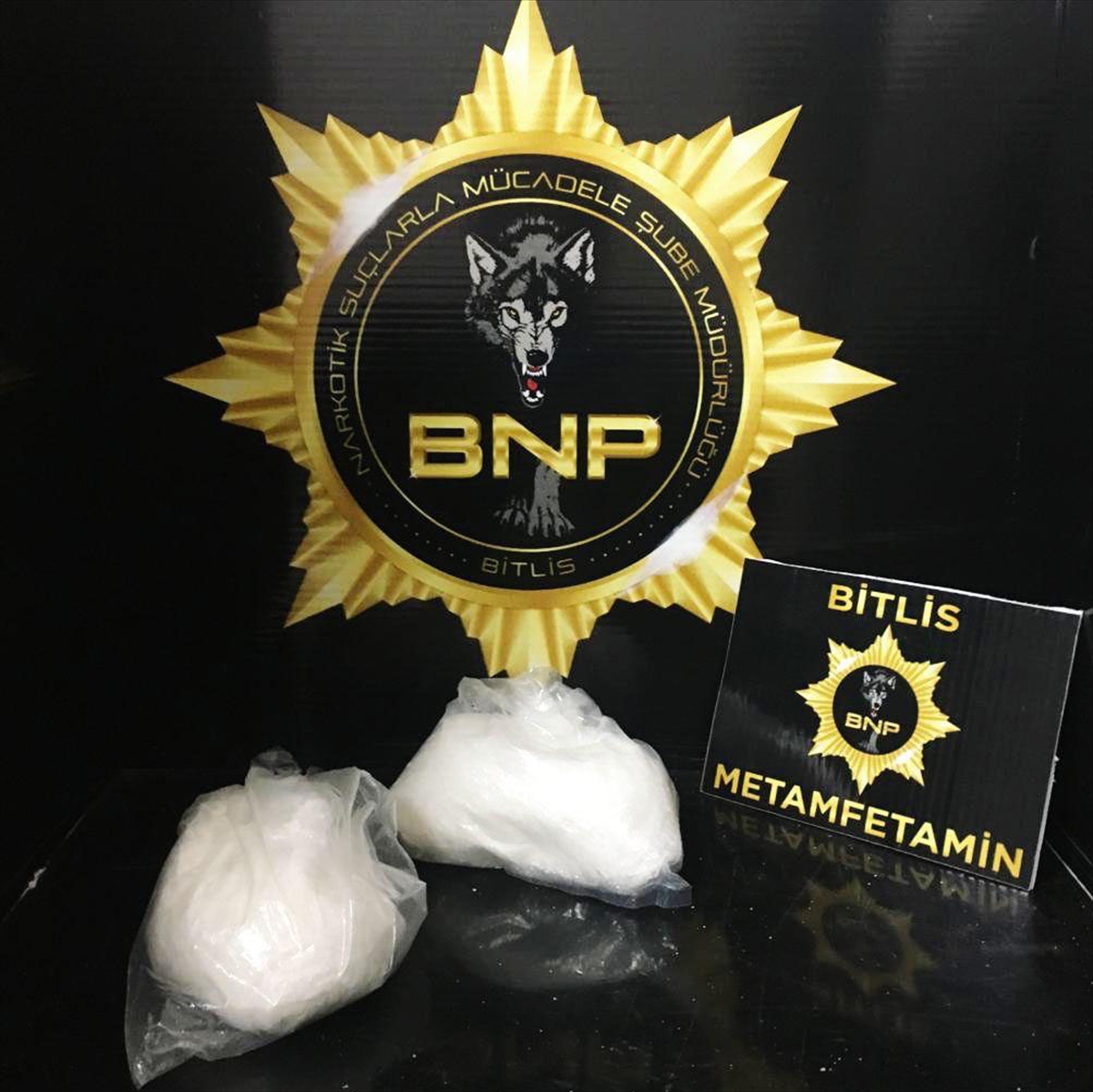 Bitlis'te durdurulan araçta sentetik uyuşturucu bulundu