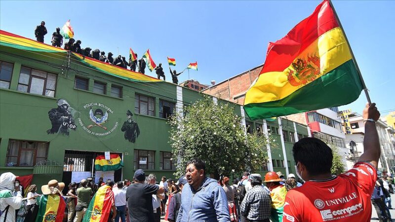 Bolivya’dan Şili’ye yasa dışı yollardan geçişler arttı