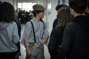 BURSA (AA) – Bursa'da bir lisenin öğrencileri, okudukları romanlardaki kahramanların