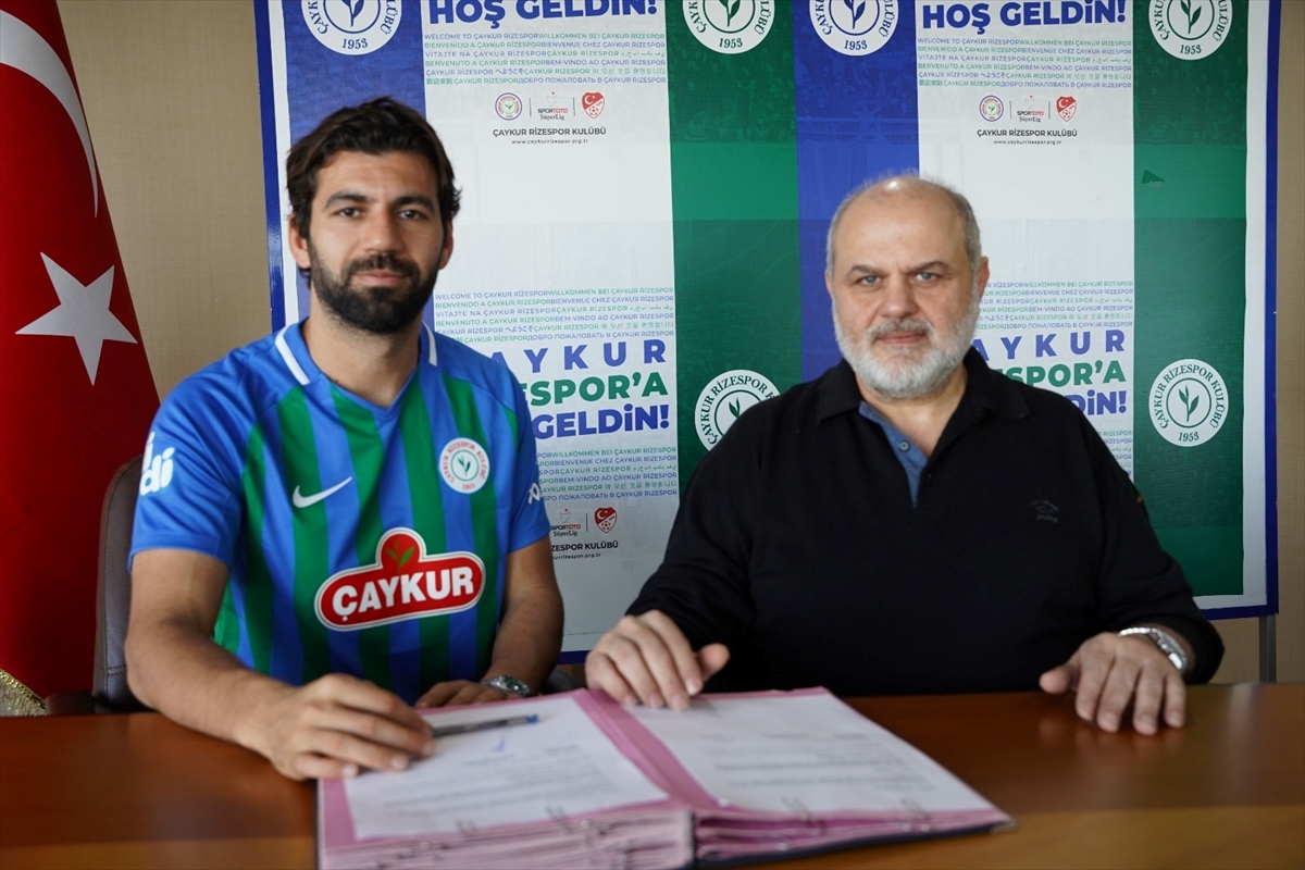 Çaykur Rizespor, Selim Ay ve Gökhan Akkan ile sözleşme uzattı