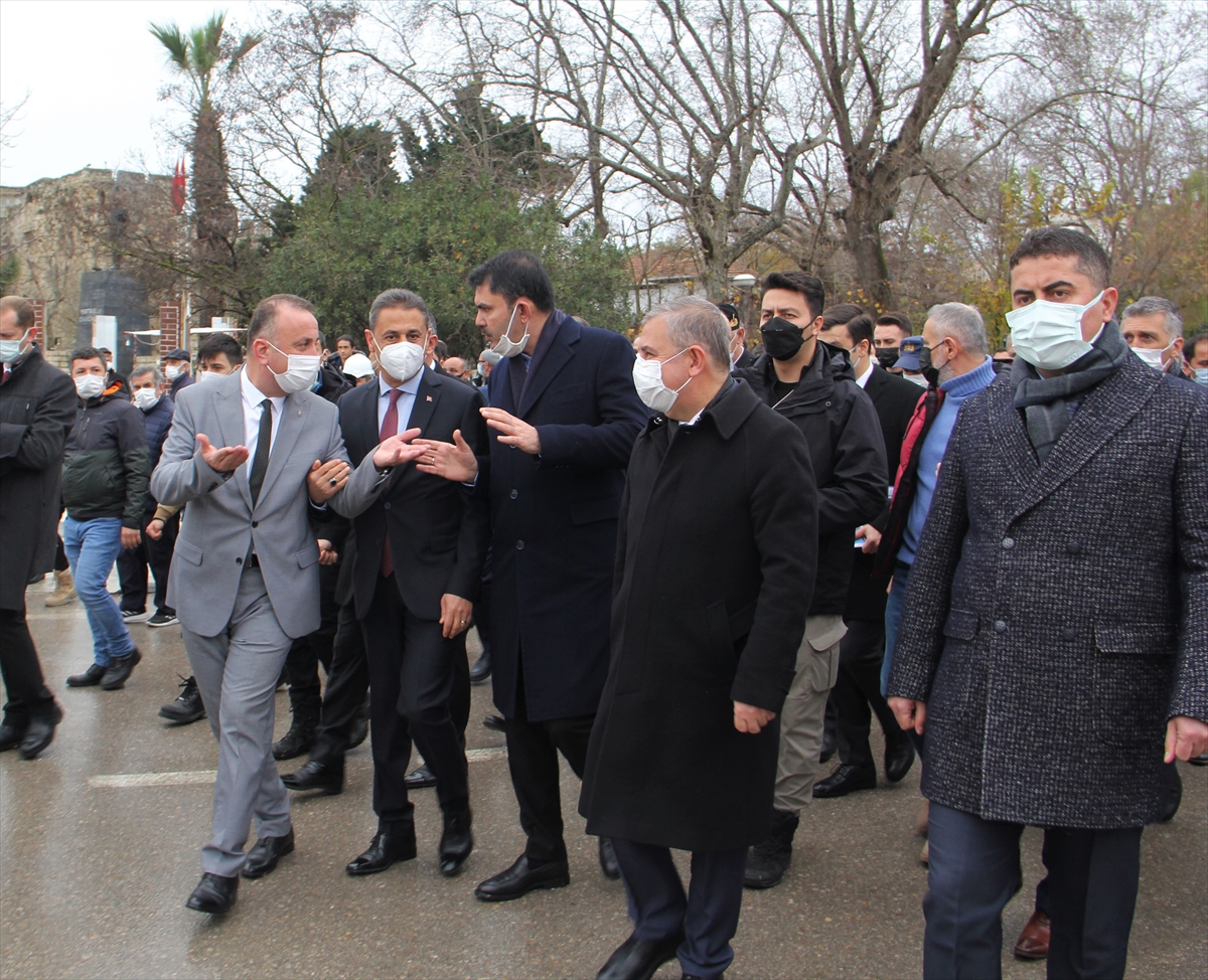 Bakan Kurum, Sinop'ta toplu temel atma töreninde konuştu: