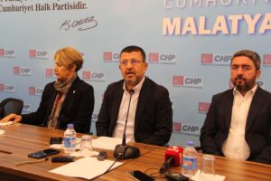 MALATYA (AA) – CHP Genel Başkan Yardımcısı Veli Ağbaba, döviz