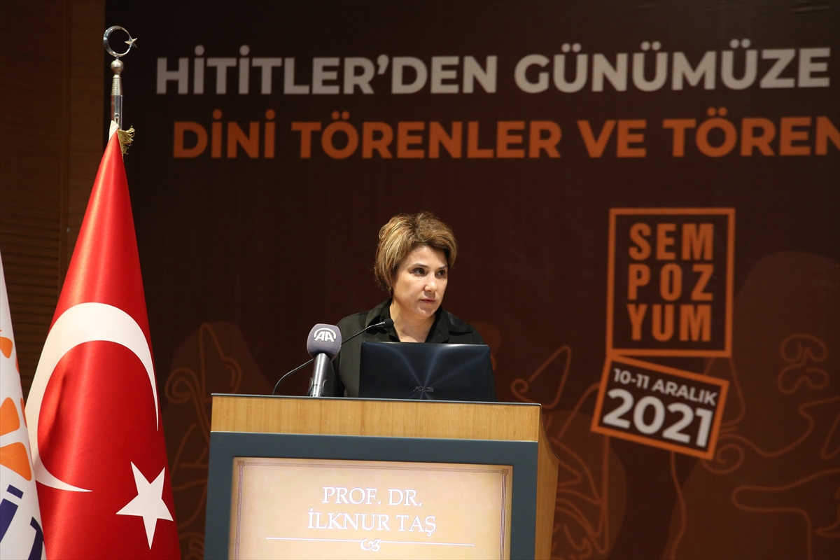 Çorum'da “Hititlerden Günümüze Anadolu'da Dini Törenler ve Tören Mekanları Sempozyumu” başladı