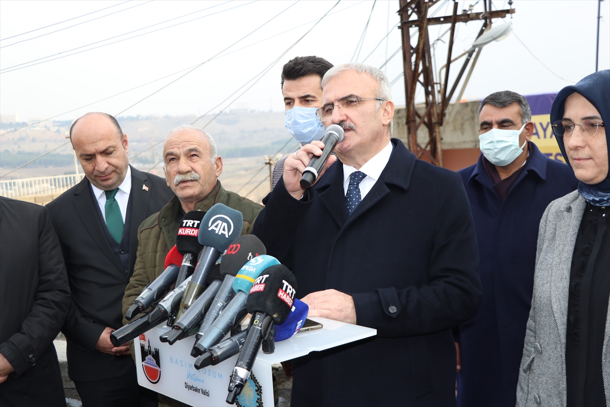 Diyarbakır'da Fiskaya Kentsel Dönüşüm Projesi için ilk kazma vuruldu