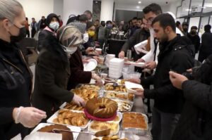 ELAZIĞ (AA) – Elazığ'da, Fırat Üniversitesinde (FÜ) oluşturulan kadın kollarına