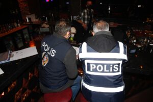 ESKİŞEHİR (AA) – Eskişehir İl Emniyet Müdürlüğünce, 1500 polisin görev