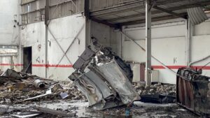 İSTANBUL (AA) – Eyüpsultan'da eski bir traktör fabrikasında çıkan yangın,