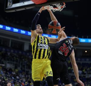 - Fenerbahçe Beko: 75 - Bitci Baskonia: 53