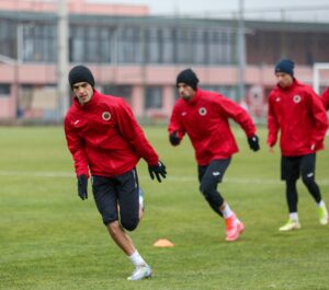 ANKARA (AA) – Spor Toto 1. Lig ekiplerinden Gençlerbirliği, 19