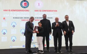 ANKARA (AA) – Hak-İş Konfederasyonu tarafından "Emeğe Saygı" temasıyla düzenlenen,