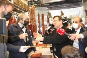 - "Şu anda bir ittifak heyeti var, tartışacak, vatandaşı dinleyecek