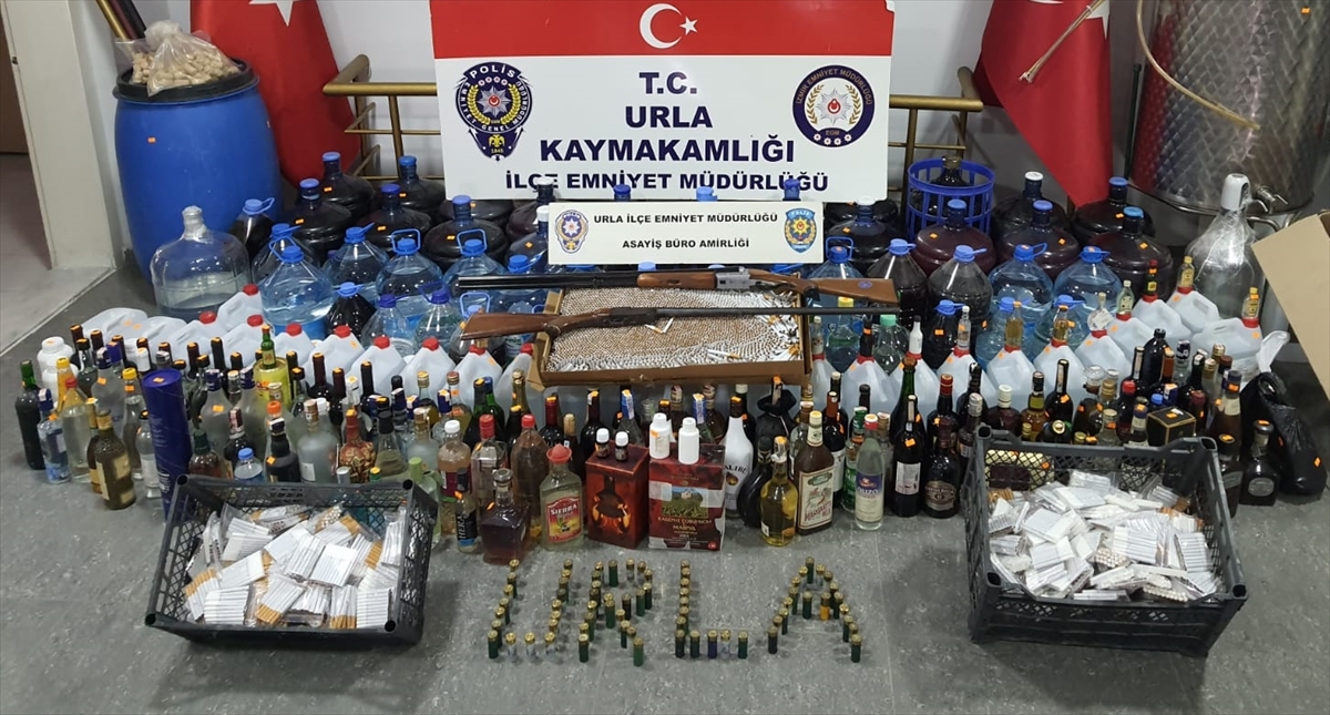 İzmir'de kaçak içki operasyonunda 6 kişi gözaltına alındı