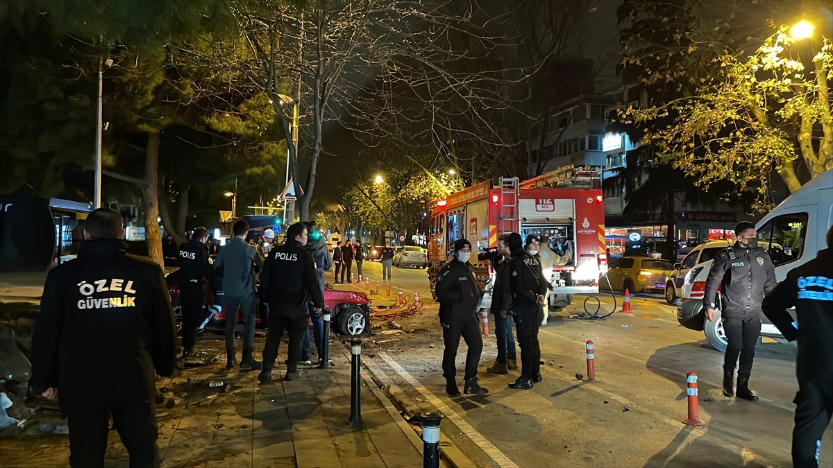 Kadıköy'deki trafik kazasında 1 kişi yaralandı