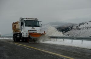 KAHRAMANMARAŞ (AA) – Kahramanmaraş'ta Yedikuyular Kayak Merkezi'nin bulunduğu bölge, mevsimin