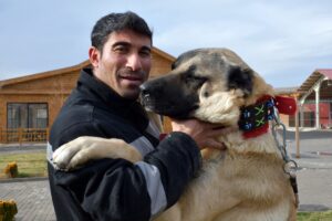 SİVAS (AA) – GÖKSEL CÜNEYT İĞDE – Sivas'ta soyunun en