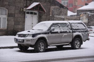 ERZURUM (AA) – Erzurum, Kars, Ardahan ve Erzincan'da kar yağışı,