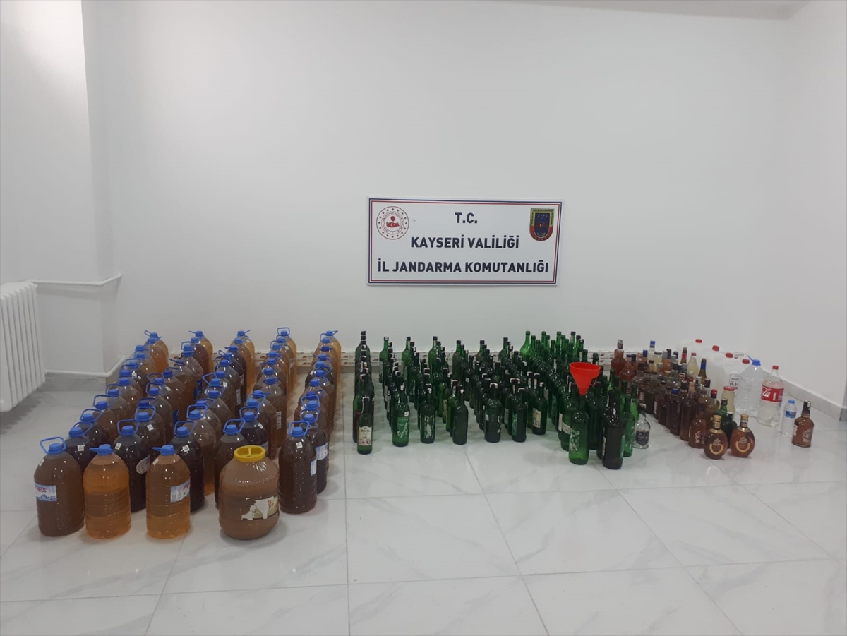 kayseri de sahte icki operasyonunda 2 zanli yakalandi haber 1