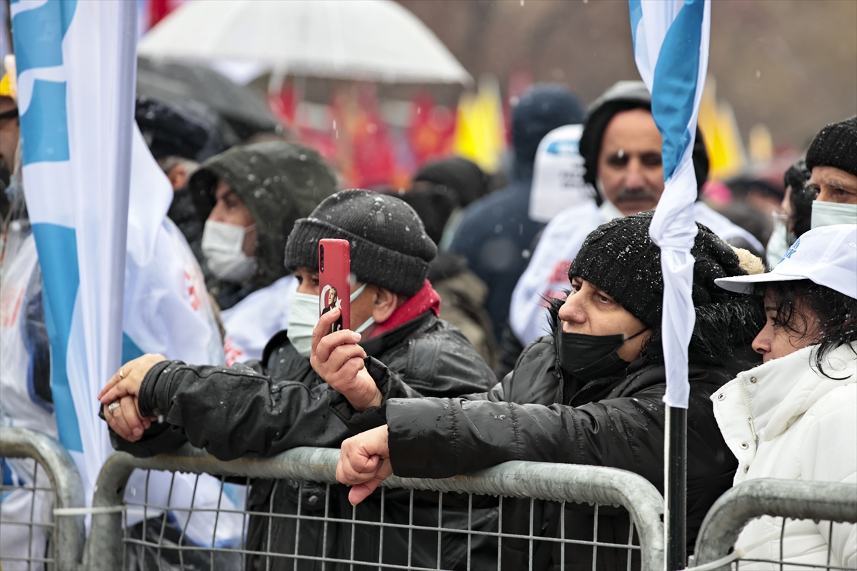 KESK “emekten yana bütçe” talebiyle miting düzenledi