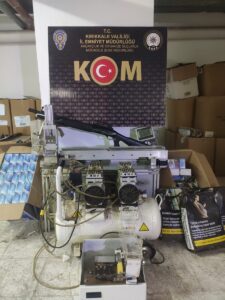 KIRIKKALE (AA) – Kırıkkale'nin Keskin ilçesinde imalathaneye dönüştürülen ahırda, 13