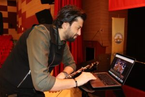 EDİRNE (AA) – Klarnet sanatçısı Serkan Çağrı, Anadolu Ajansı (AA)