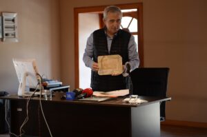 KAHRAMANMARAŞ (AA) – Faruk Nafiz Çamlıbel'in Han Duvarları şiirinden esinlenilen