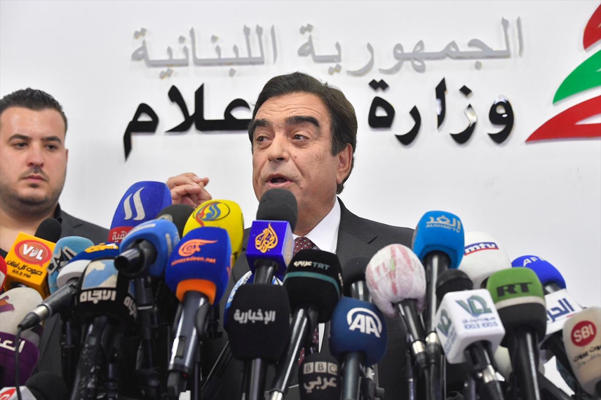 Lübnan'da Körfez ülkeleriyle krize neden olan Bakan Kardahi istifa etti