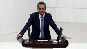 TBMM (AA) – Milli Eğitim Bakanı Özer, “Öğretmenlik Meslek Kanunu