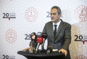 ANKARA (AA) – Milli Eğitim Bakanı Mahmut Özer, 20. Milli