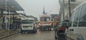 MUĞLA (AA) – Muğla'nın Milas ilçesinde boğazından bıçaklanan kişi hayatını