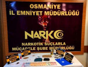 OSMANİYE (AA) – Osmaniye'de uyuşturucu satıcılarına yönelik düzenlenen operasyonlarda yakalanan