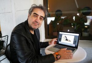 İSTANBUL (AA) – Oyuncu Bülent Alkış, Anadolu Ajansının (AA) düzenlediği