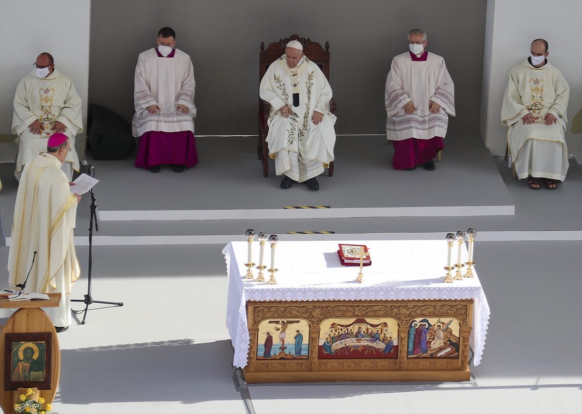 Papa Franciscus, Kıbrıs Rum kesimi ziyaretinin ikinci gününde temaslarını sürdürdü