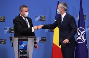 - "Ukrayna dahil Avrupa'daki hiçbir ülkenin kendi yolunu seçme hakkından