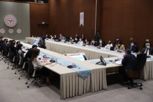 ANKARA (AA) – Sağlık Bakanı Fahrettin Koca, tıp fakültesi öğrencileriyle