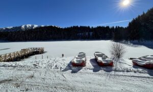 - Türkiye'nin saklı cenneti sakin şehir Şavşat'taki Karagöl-Sahara Milli Parkı,