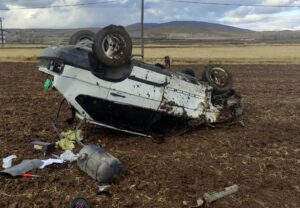 SİVAS (AA) – Sivas'ın Yıldızeli ilçesinde meydana gelen trafik kazasında