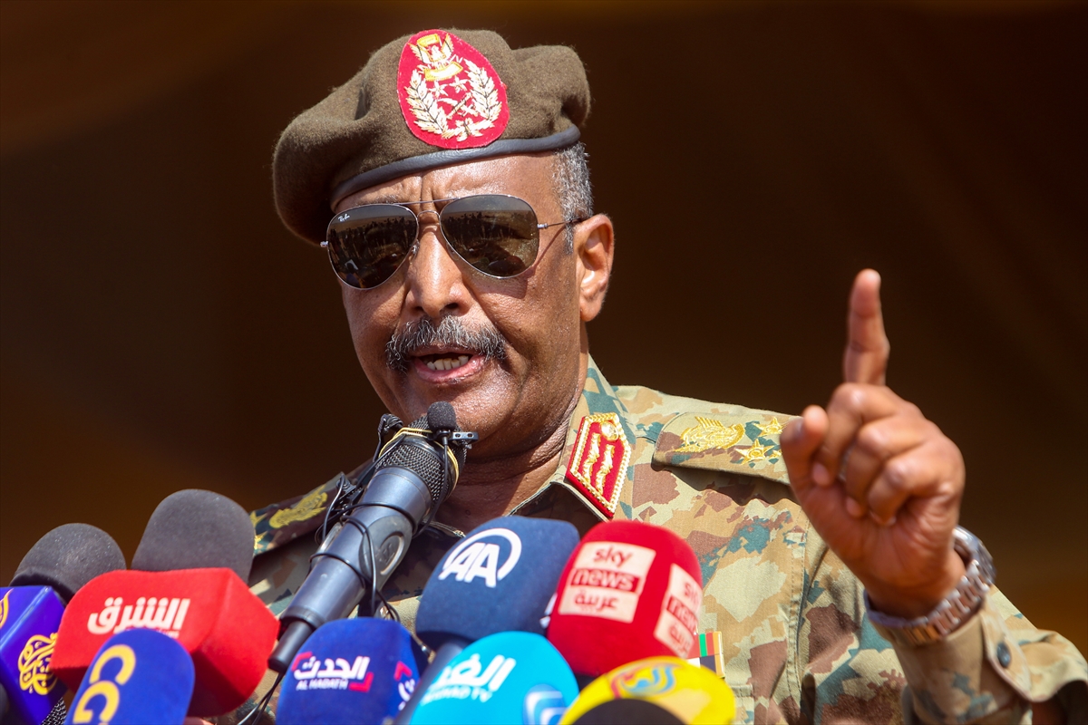 Sudan Egemenlik Konseyi Başkanı Burhan: “Bazı diplomatik misyonlar halkı kışkırtıyor”