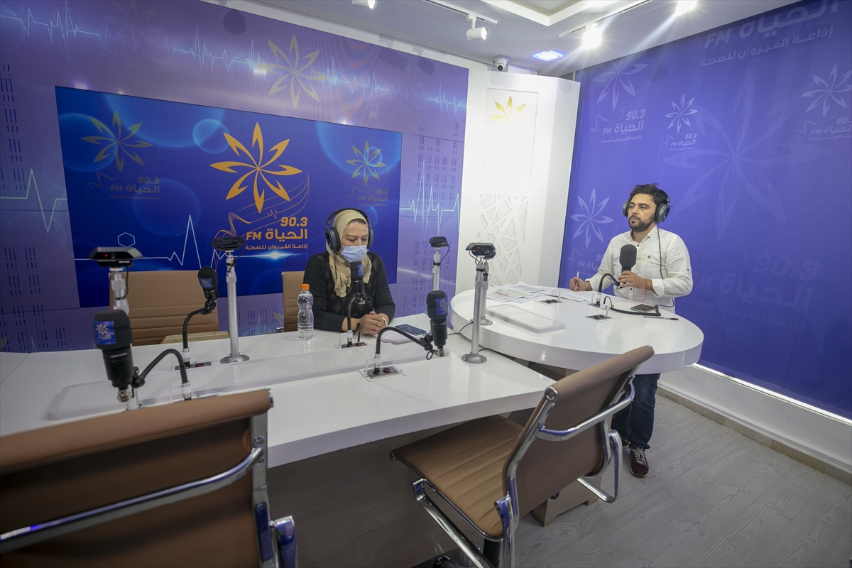 Tunus'un ilk sağlık radyosu “Hayat FM” salgın döneminde umut oldu
