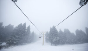 BURSA (AA) – Uludağ’da doğa yürüyüşü sırasında mahsur kalan 3